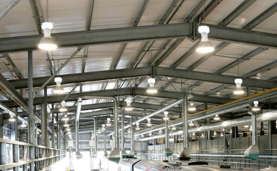 工廠照明從使用場所與LED工礦燈廠家角度選擇優秀工礦燈品牌